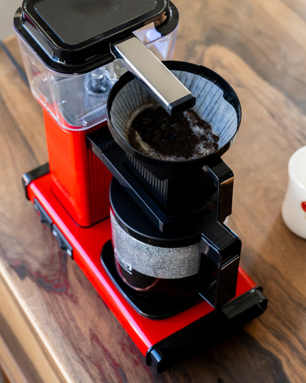 モカマスター KBG SELECT レッド 4～10杯用 コーヒーメーカー 北欧で長く愛されるコーヒーメーカー「モカマスター」に最新