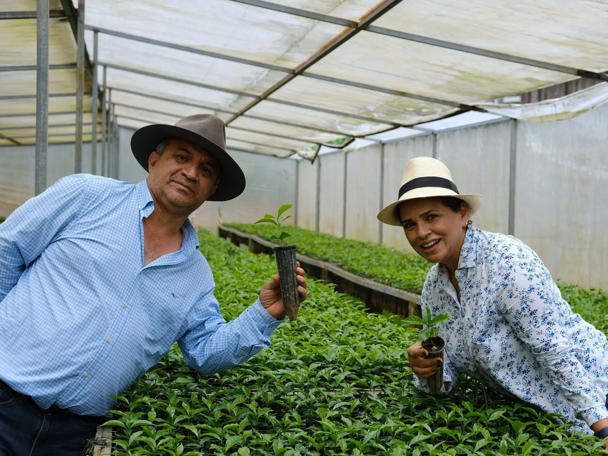 Marysabel Caballero & Moises Herrera / Honduras
